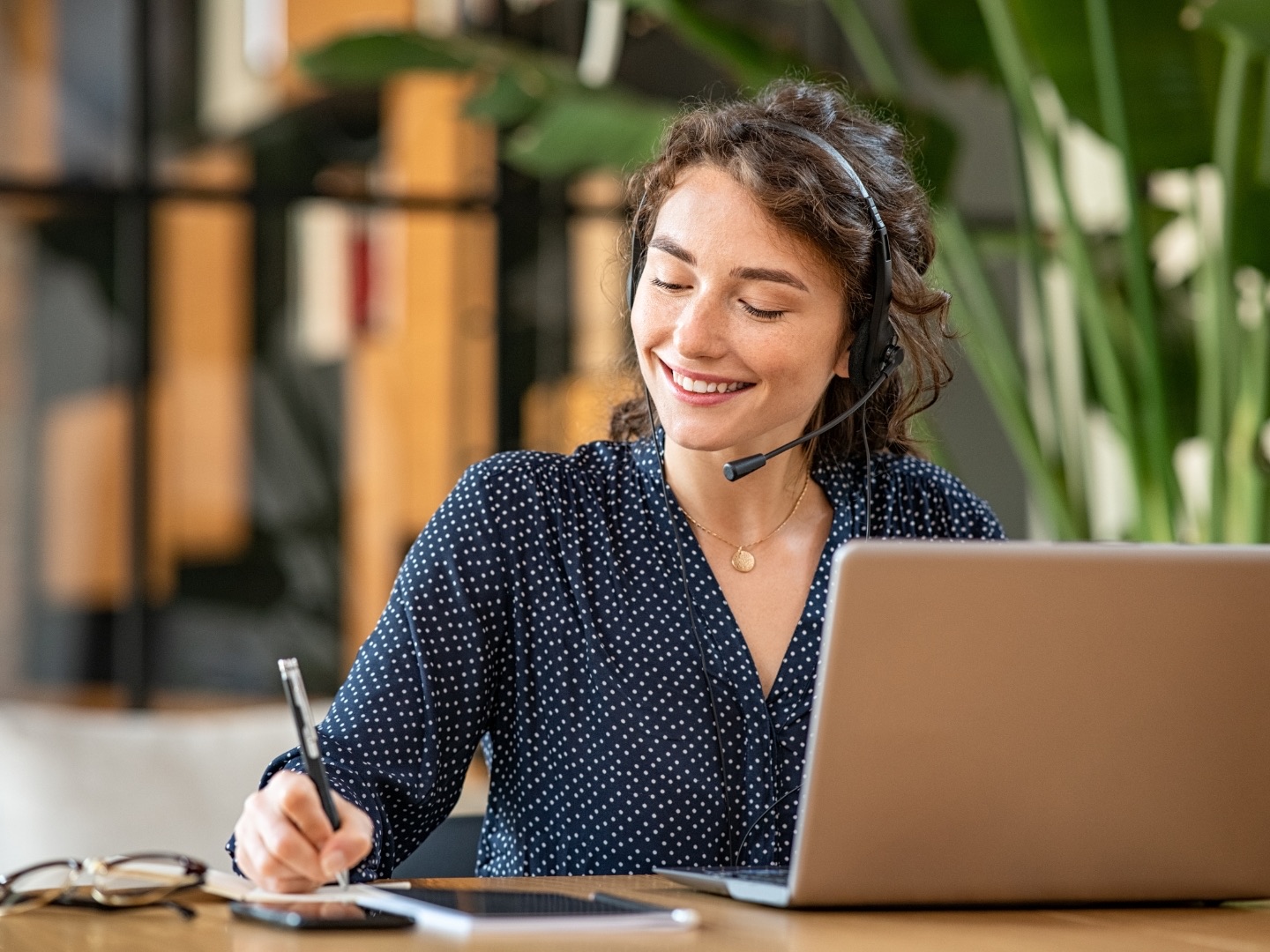 A guest-support professional responding from a local office